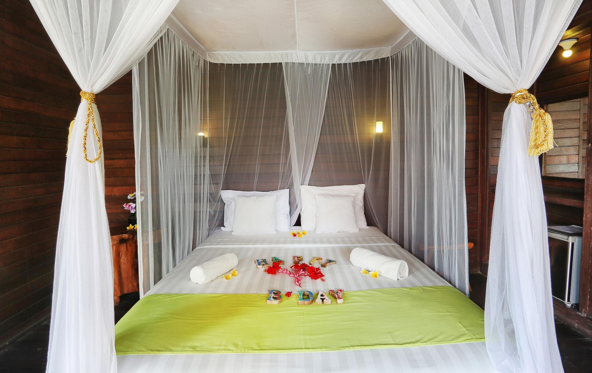 Hotel Poh Manis Lembongan à Nusa Lembongan Extérieur photo