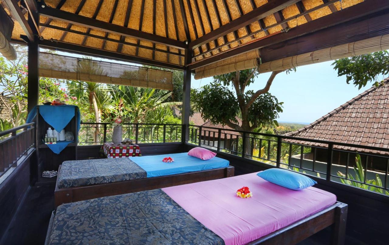 Hotel Poh Manis Lembongan à Nusa Lembongan Extérieur photo